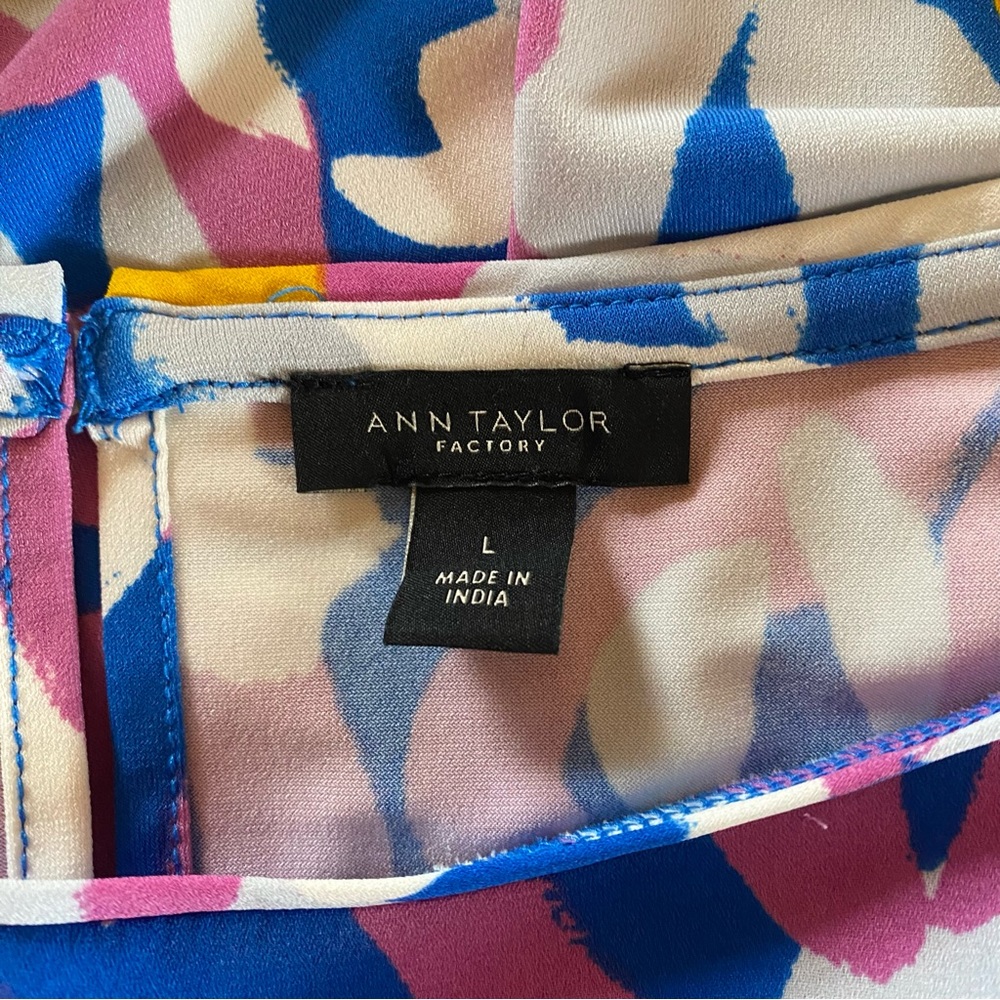 Abstract pattern top - Picture 4 of 4